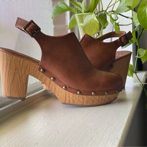 Zodiac Tan Leather Clog 9.5